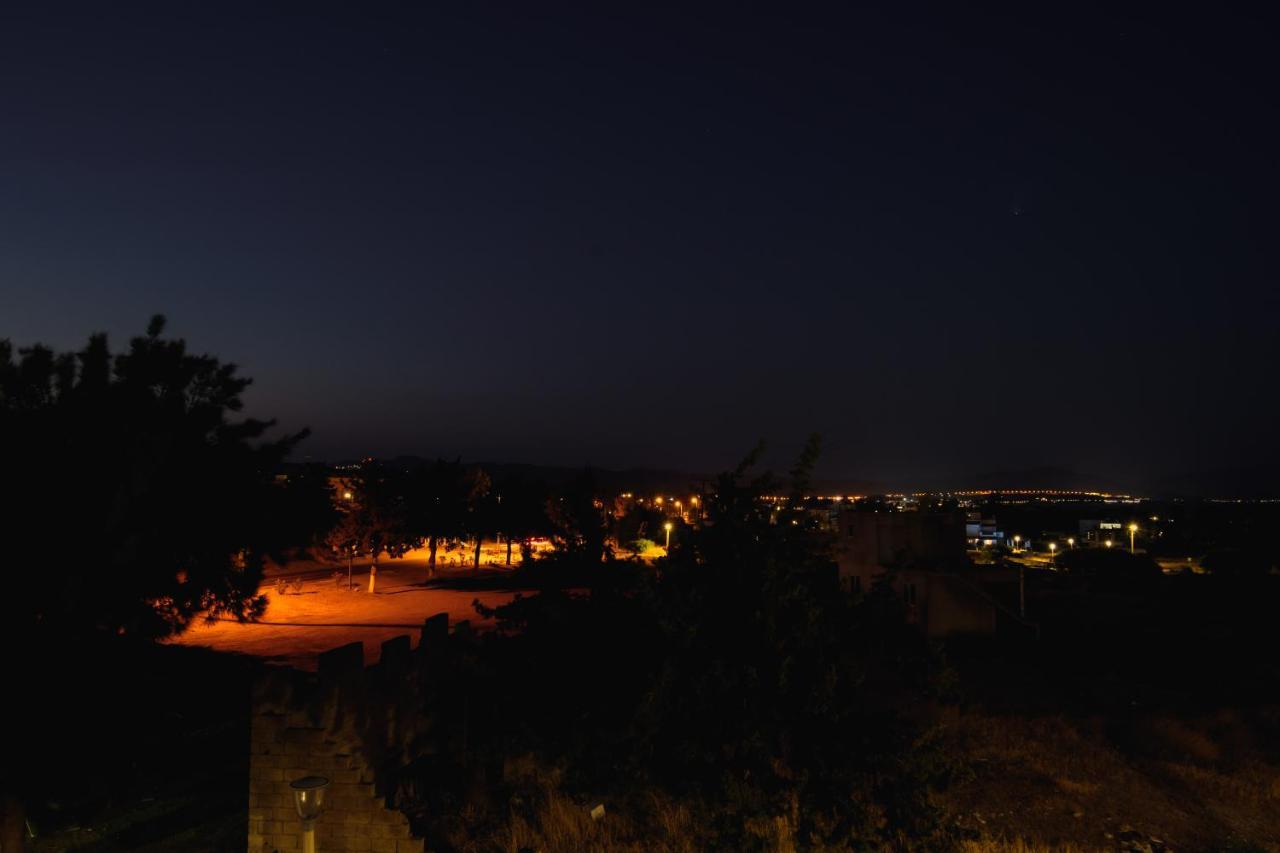 Lungo Mare Appartamento Gennadi Esterno foto